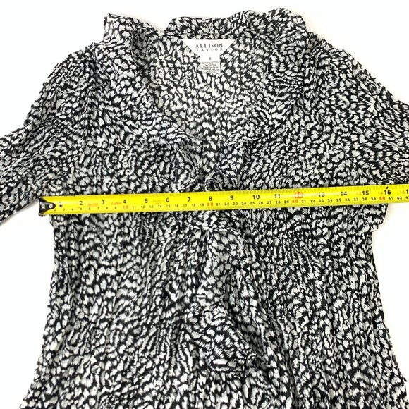 3/$25 Allison Taylor Ruffled Print Silk Blouse S - Picture 6 of 7